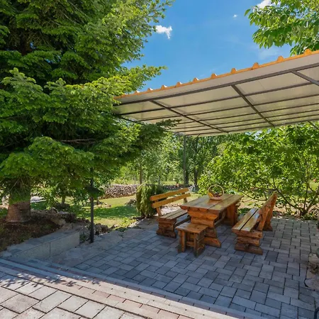 Ferienhaus Holiday Home Cista Velika With Outdoor Swimming Pool 311