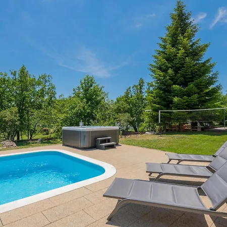 Ferienhaus Holiday Home Cista Velika With Outdoor Swimming Pool 311